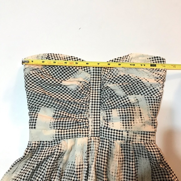 Parker 100% Silk Black White Strapless Dress - Picture 3 of 6
